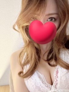内田杏奈♡出勤予定 - The 美魔女 京都店 | 京都でおすすめのメンズエステ